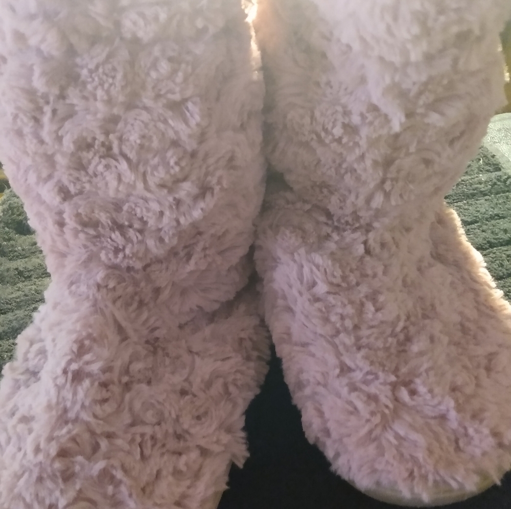 Booties - Picture 4 of 7